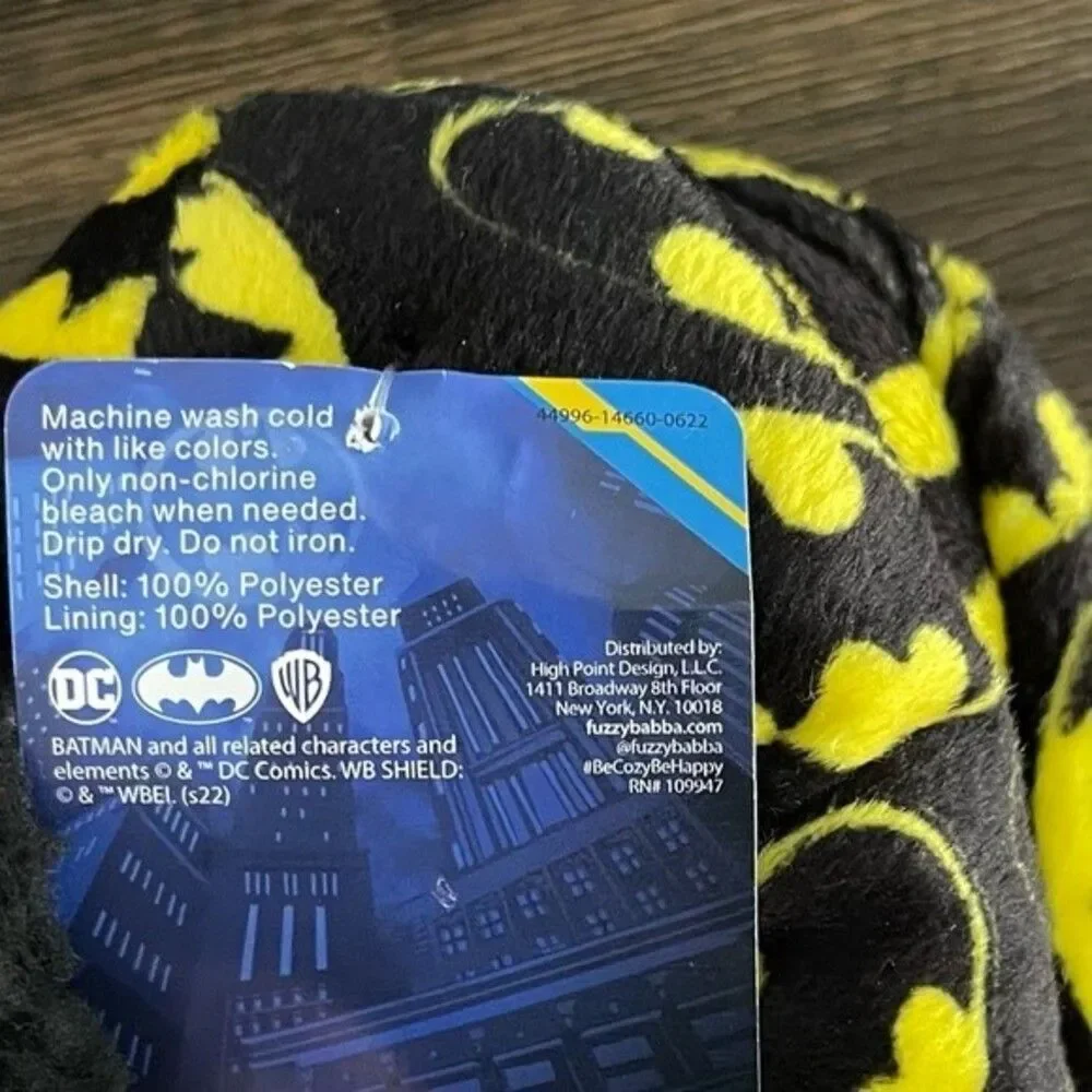 Batman DC Comics Fuzzy Babba Slipper Socks NWT Boys 13-4
